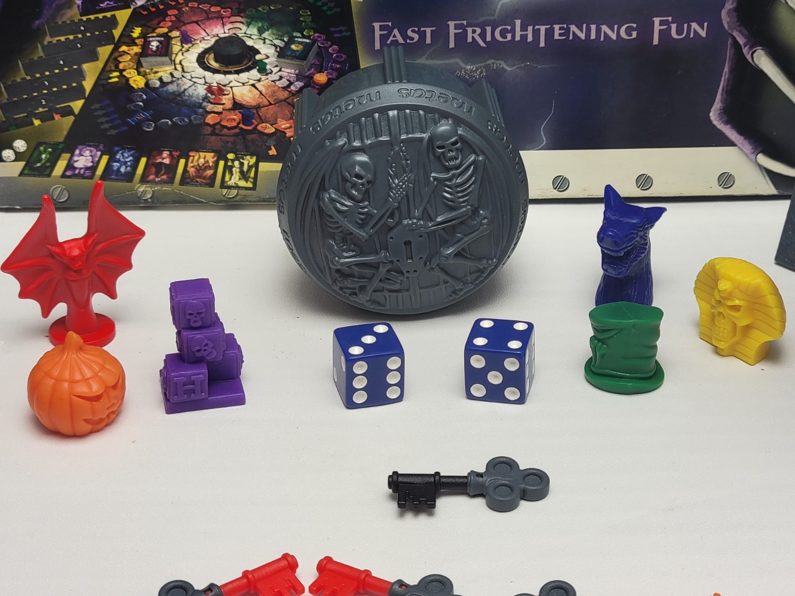 2004 Pressman AtmosFear The Gatekeeper DVD Board Game- COMPLETE