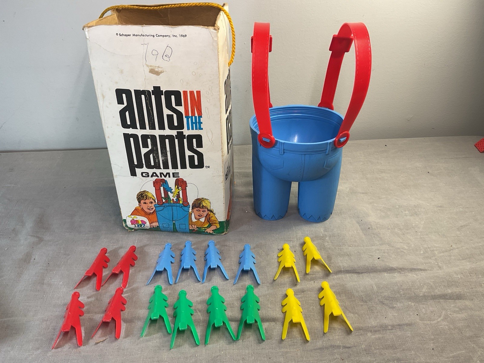 Schaper Ants in the Pants 1969 child game vintage Ages 3-10 Complete Free Ship