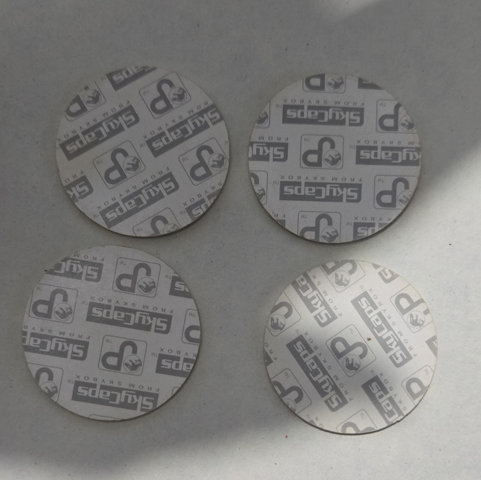 SkyCaps Jurassic Park Pogs Milk Caps Collectible Vintage Lot 1993