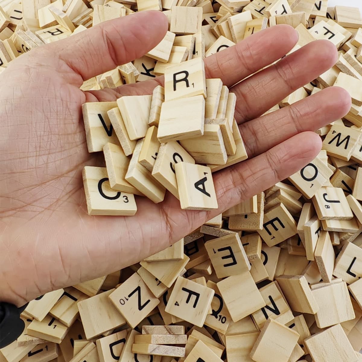 1000PCS Wooden Letter Tiles, A-Z Capital Letters for Crafts, Spelling, Tiles …