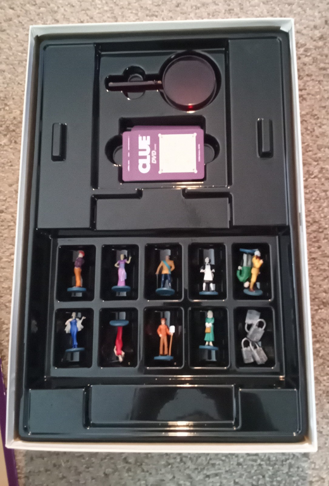 Clue DVD Parker Brothers 2006 Classic Detective Board Game Mystery. complete.