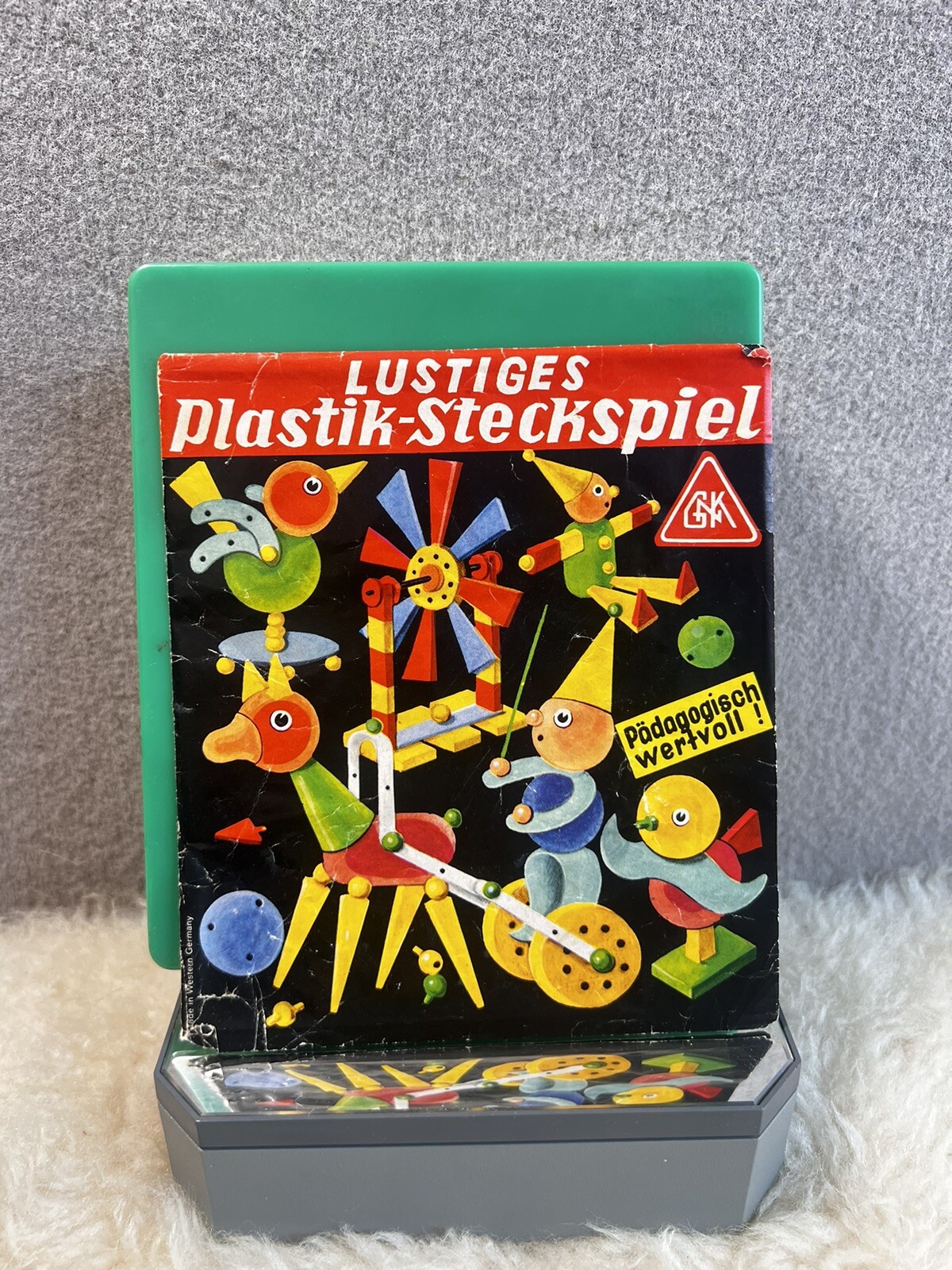 Vintage 50s/60s Child’s German plastic plug-in game Lustiges Germany