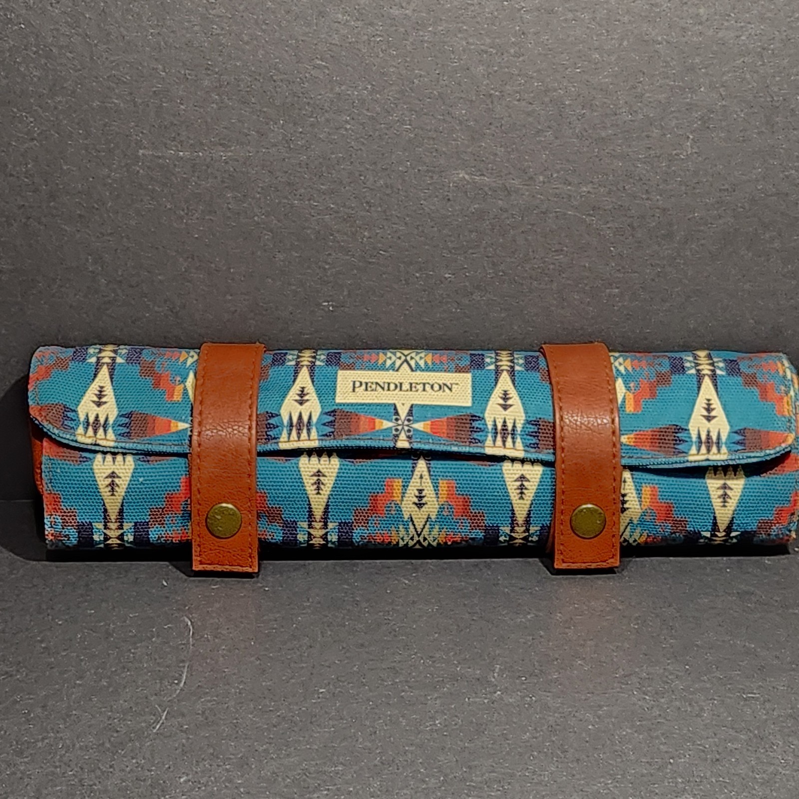 Pendleton Travel Backgammon Roll Up Game Southwestern Vegan Leather Straps NWOT