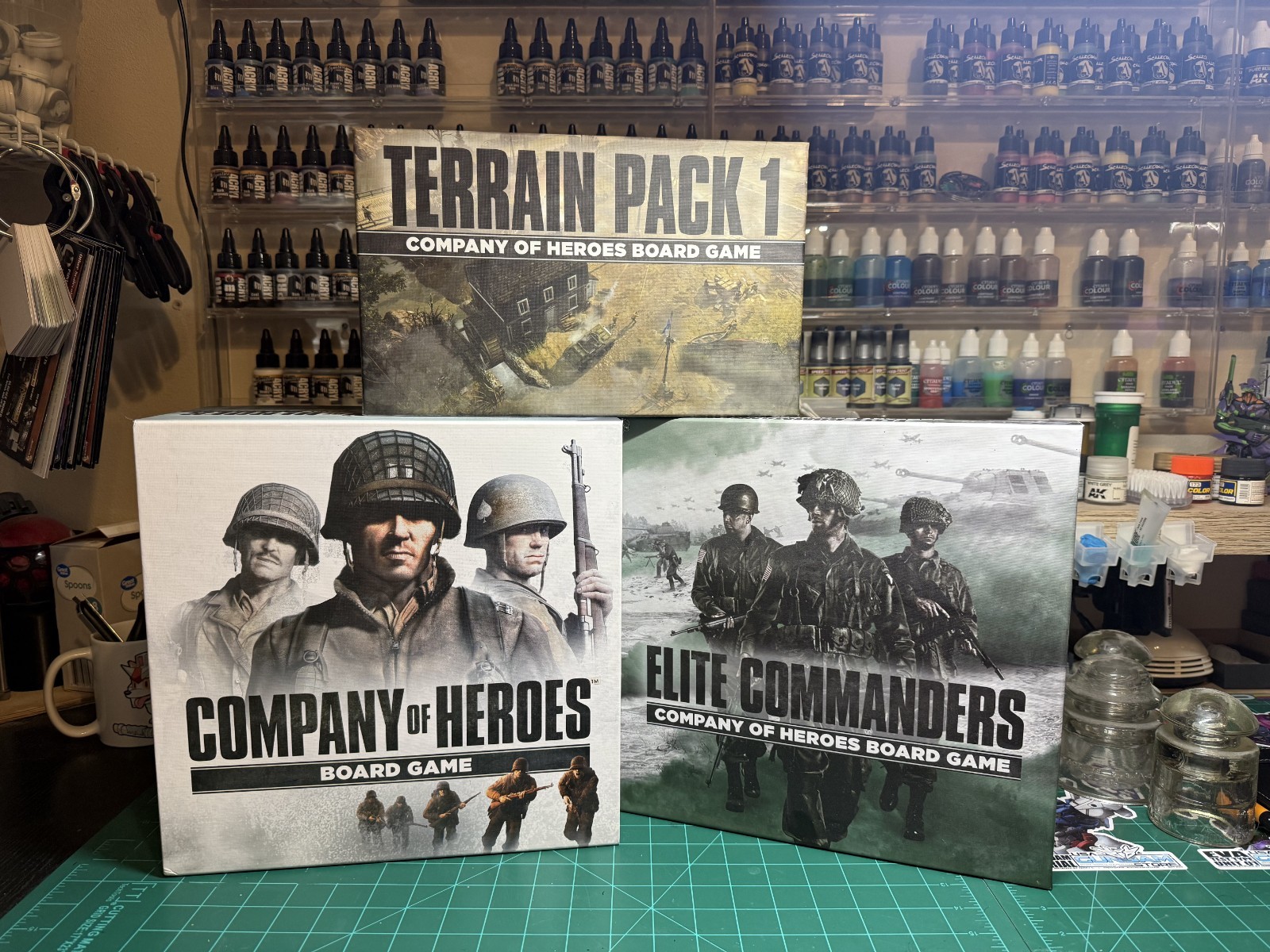 Company of heroes (1st edition)+Terrain Pack 1 + Elite Commanders Bundle