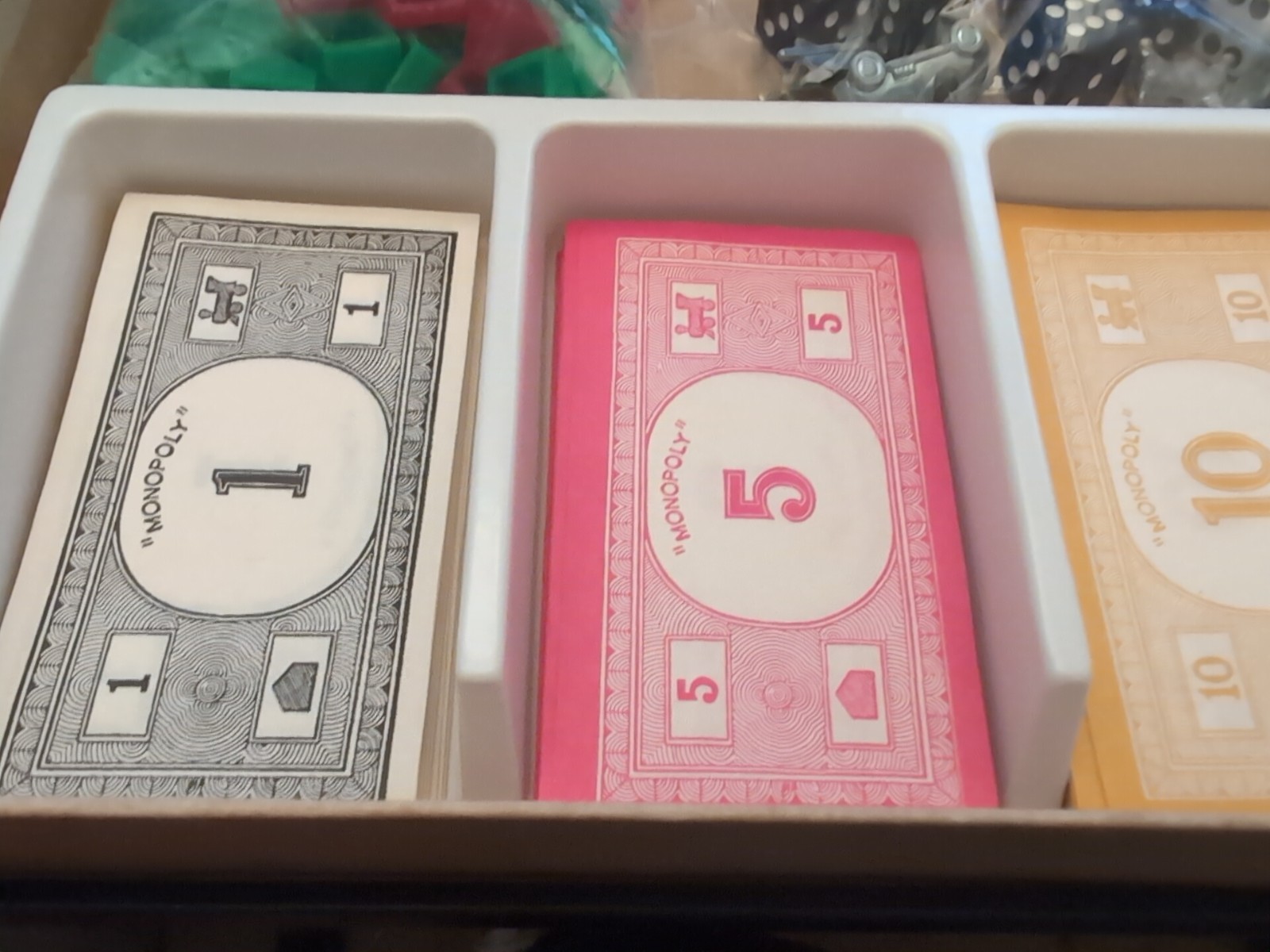 Vintage 1970 Monopoly New Zealand Edition