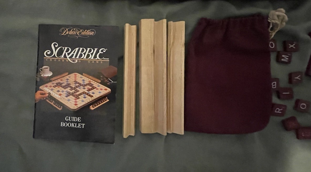 Milton Bradley 4034 Scrabble Deluxe Edition Board Game 1989 Complete Used Clean