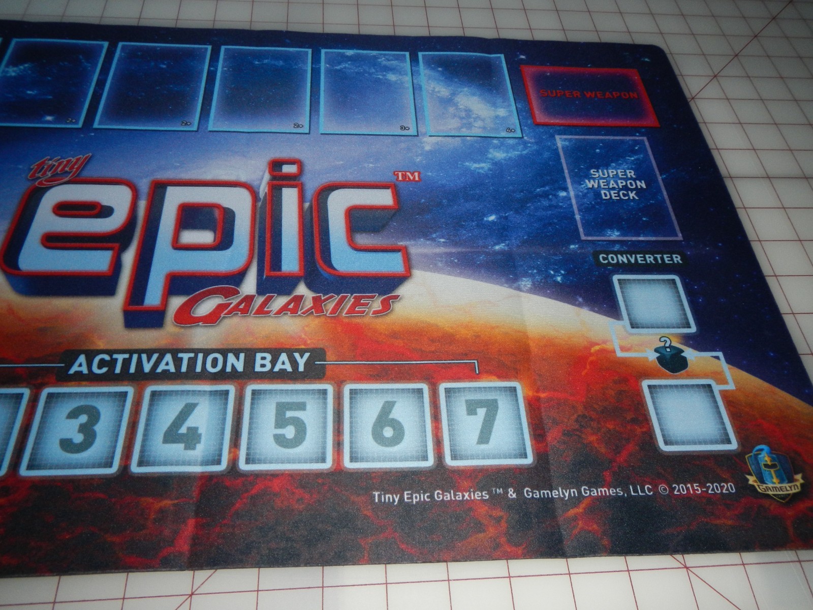 Ultra Tiny Epic Galaxies and play mat for regular size game