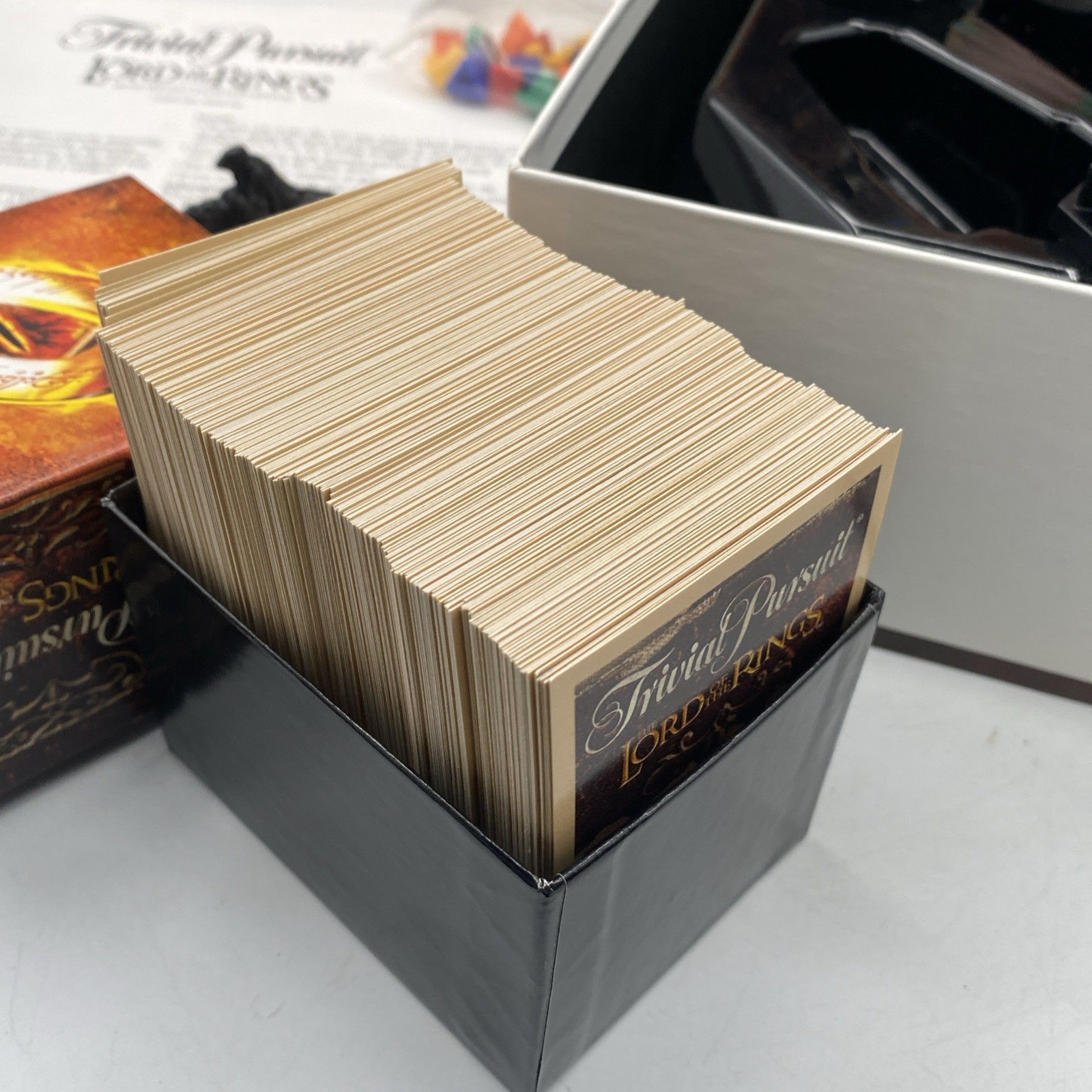 Trivial Pursuit The Lord Of The Rings Movie Trilogy Collector’s Edition Complete
