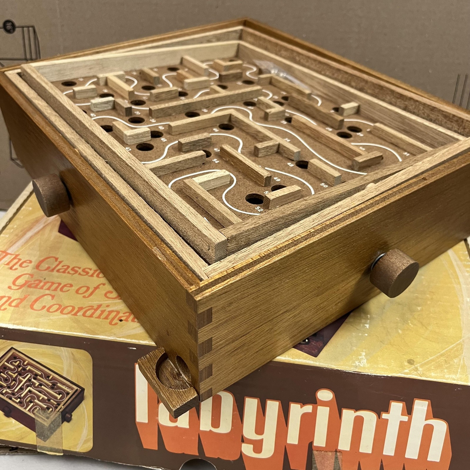 Vintage Labyrinth Wooden Marble Maze Classic Skill Coordination Game 850 W Box