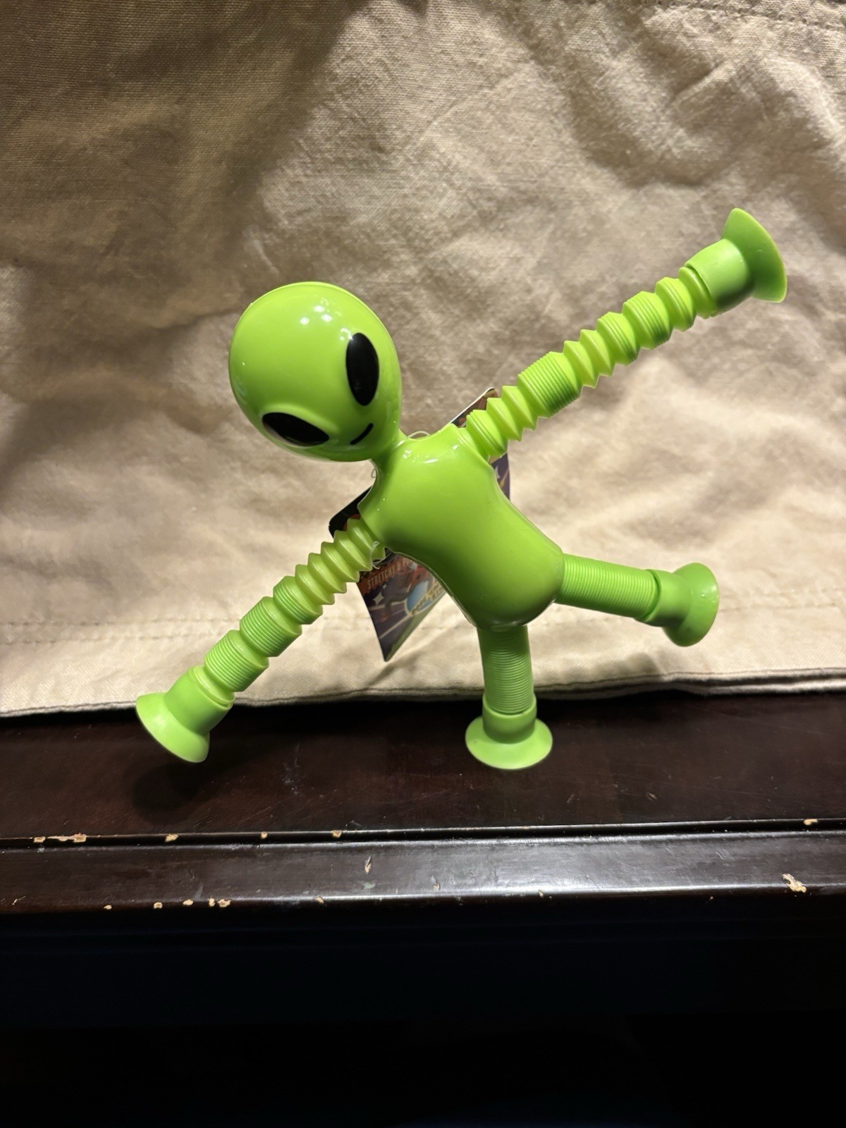 Green Alien TOY Bendable 6” Inch Pose-able Stretchy Suction Cup Hands Feet Lime