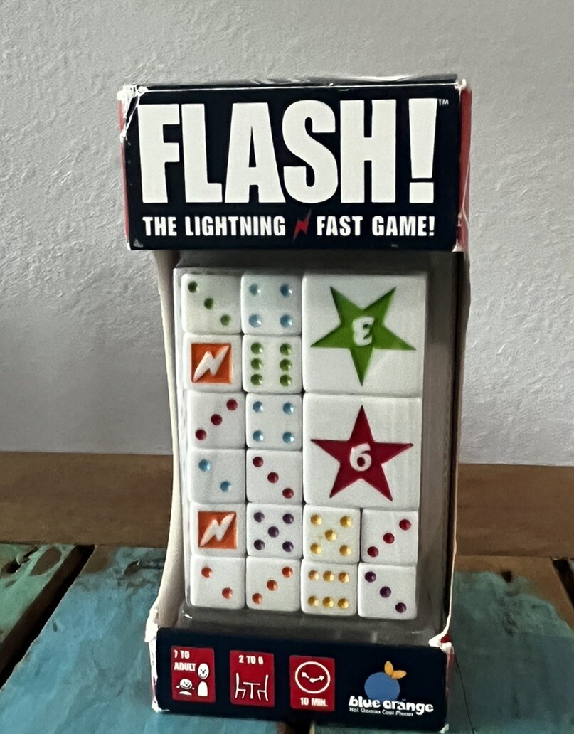 FLASH! The Lightning Fast Dice Game for 2 to 6 Players by Blue Orange Games