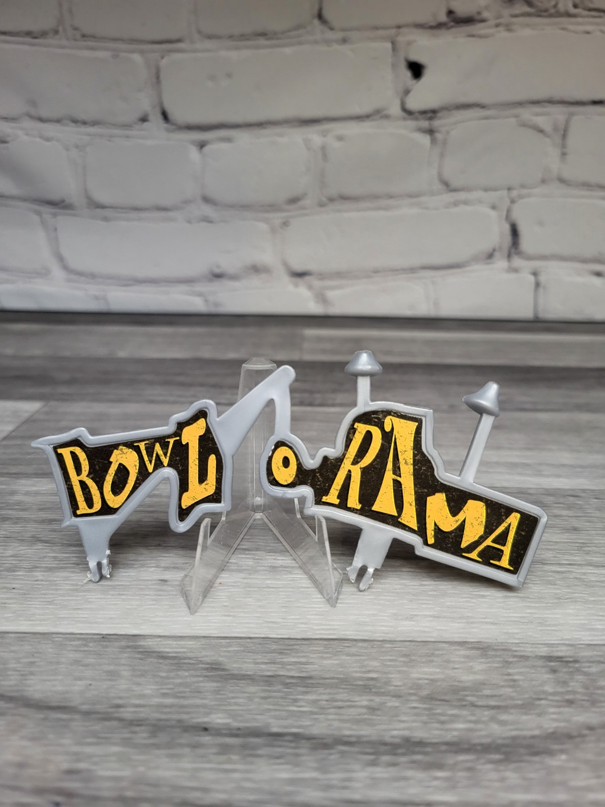 Disney Pixar Cars Maters Rollin Bowlin Game Bowling BOWL O RAMA Replacement Sign