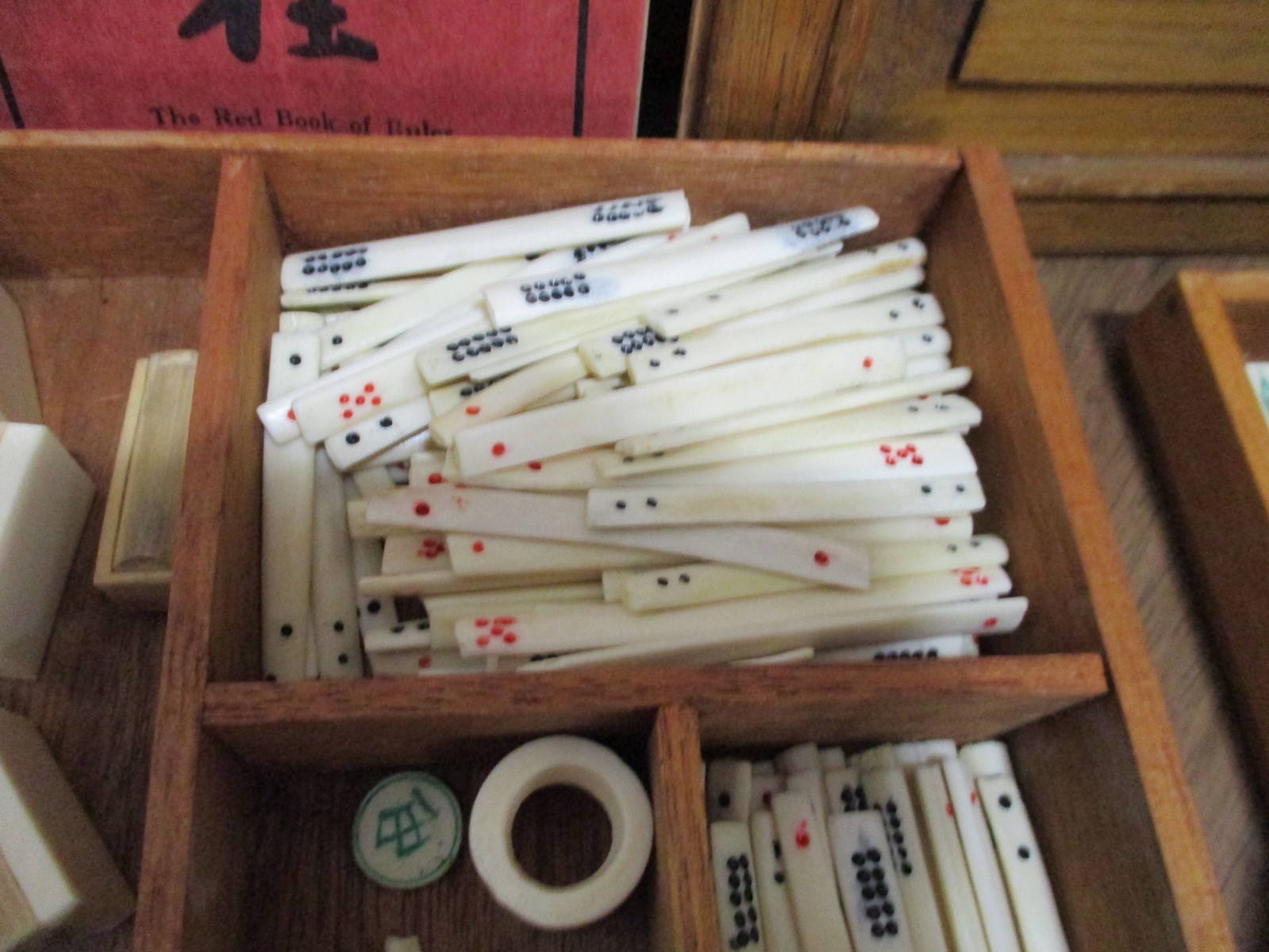 Antique Mahjong 5 Drawer Wood Box Set Bamboo Bone Mah-Jongg