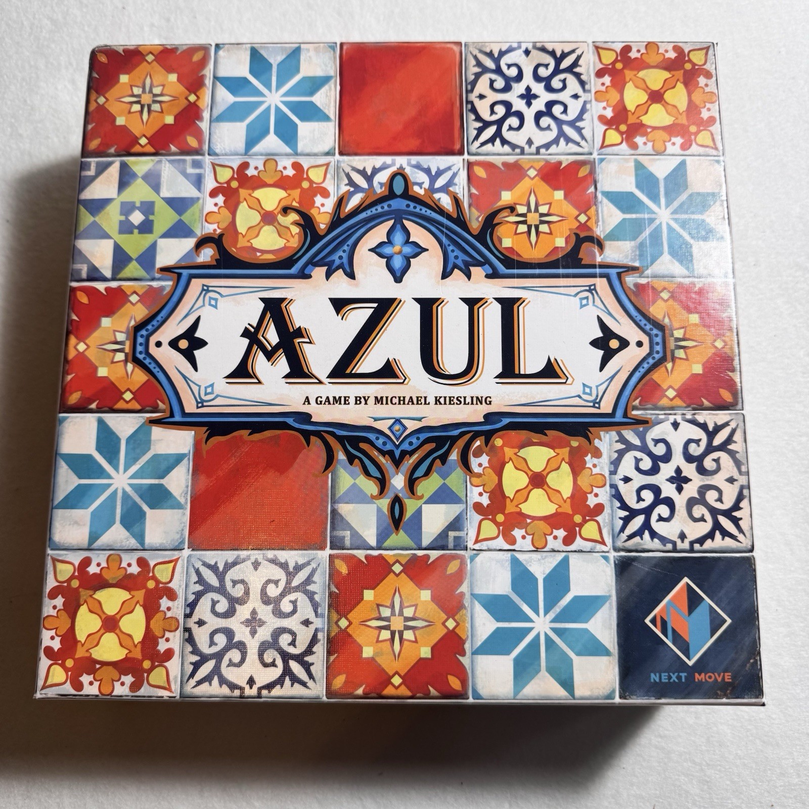 Azul Strategy Board Game 100% Complete 2021 Next Move 2-4 Players VG COND.