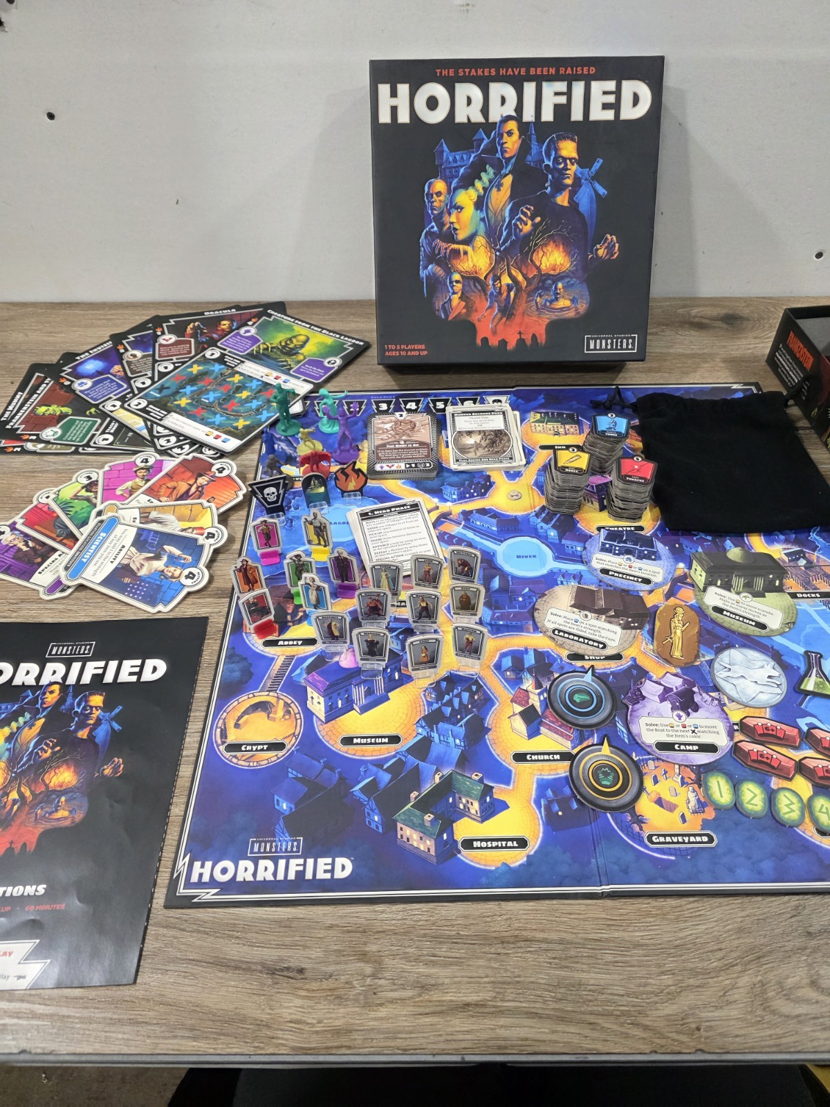 HORRIFIED board game Universal Studios monsters edition – Horror 100% Complete
