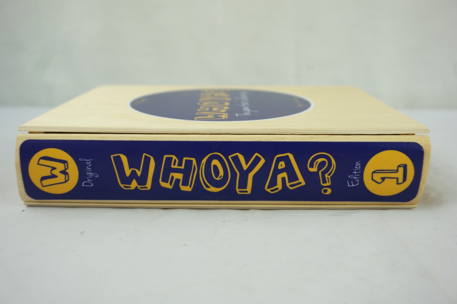 WhoYa? The Game That’s All About You Ages 12 and Up 4+ Players