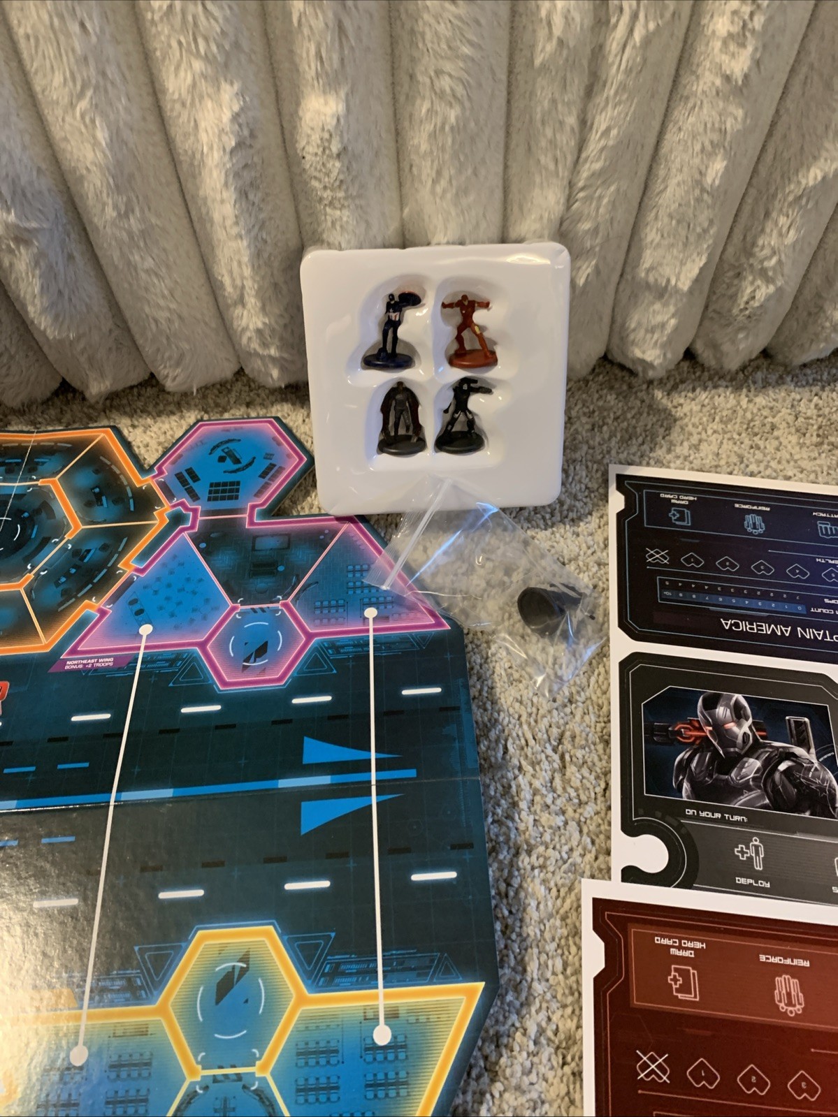 Risk Captain America Civil War Board Game Marvel Hasbro Avengers 2016