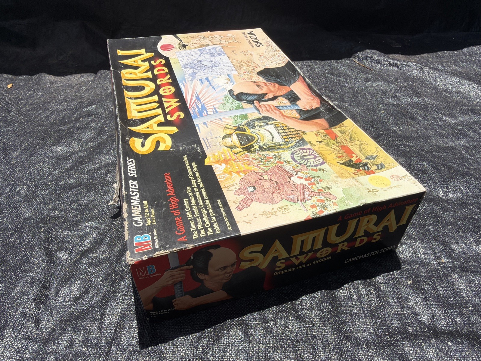 SAMURAI SWORDS Milton Bradley Board Game 4720 Sealed Parts Open Box