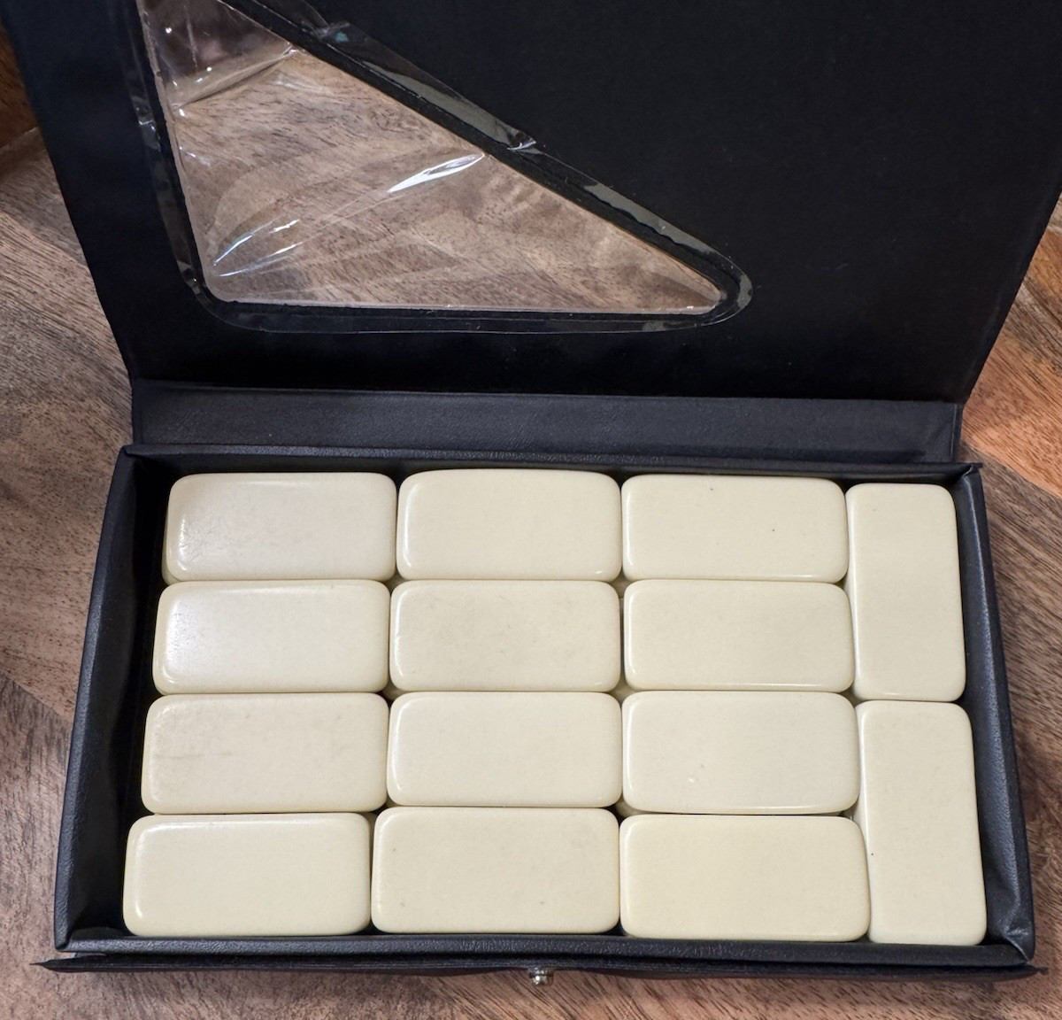 Vintage Double Six Dominoes Set 28 Tiles Supreme Complete w/ Case Game Night
