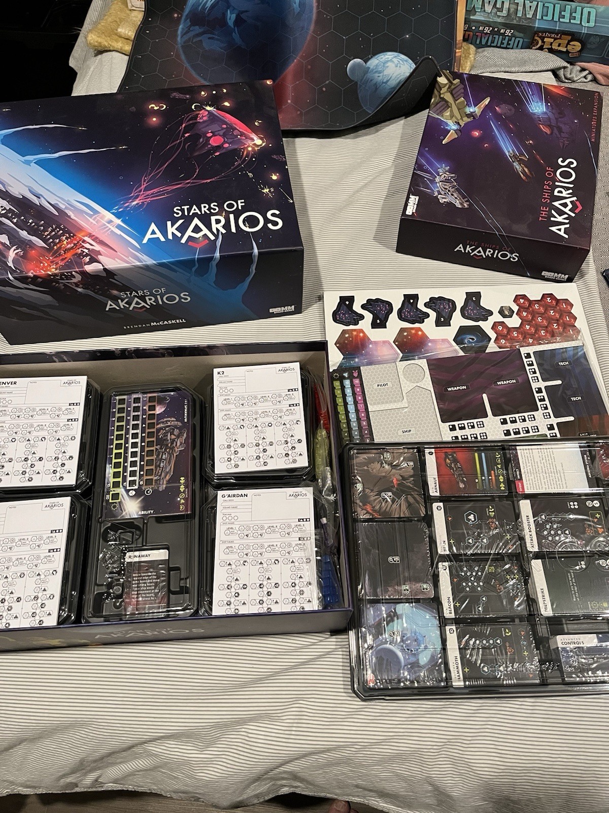 OOMM Games Stars of Akarios Board Game + Ships of Akarios Minatures Expansion