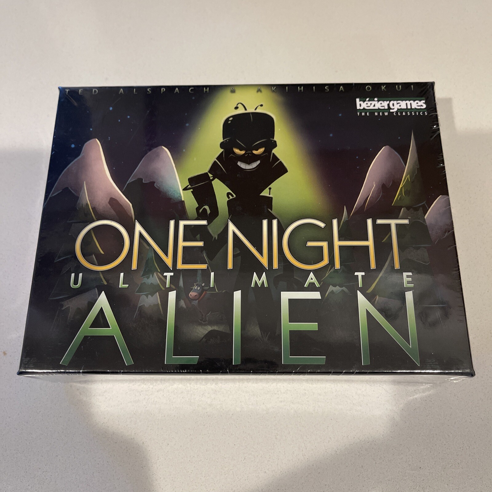 Role Play Game One Night Ultimate Alien Family Party Brand New in Box Sealed