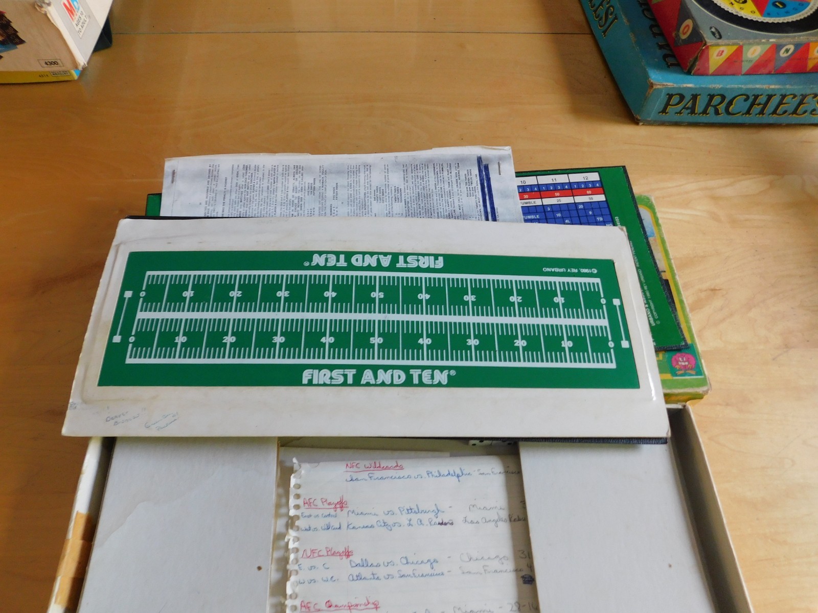 Vintage 80s First and Ten Football Card And Dice Game – Complete