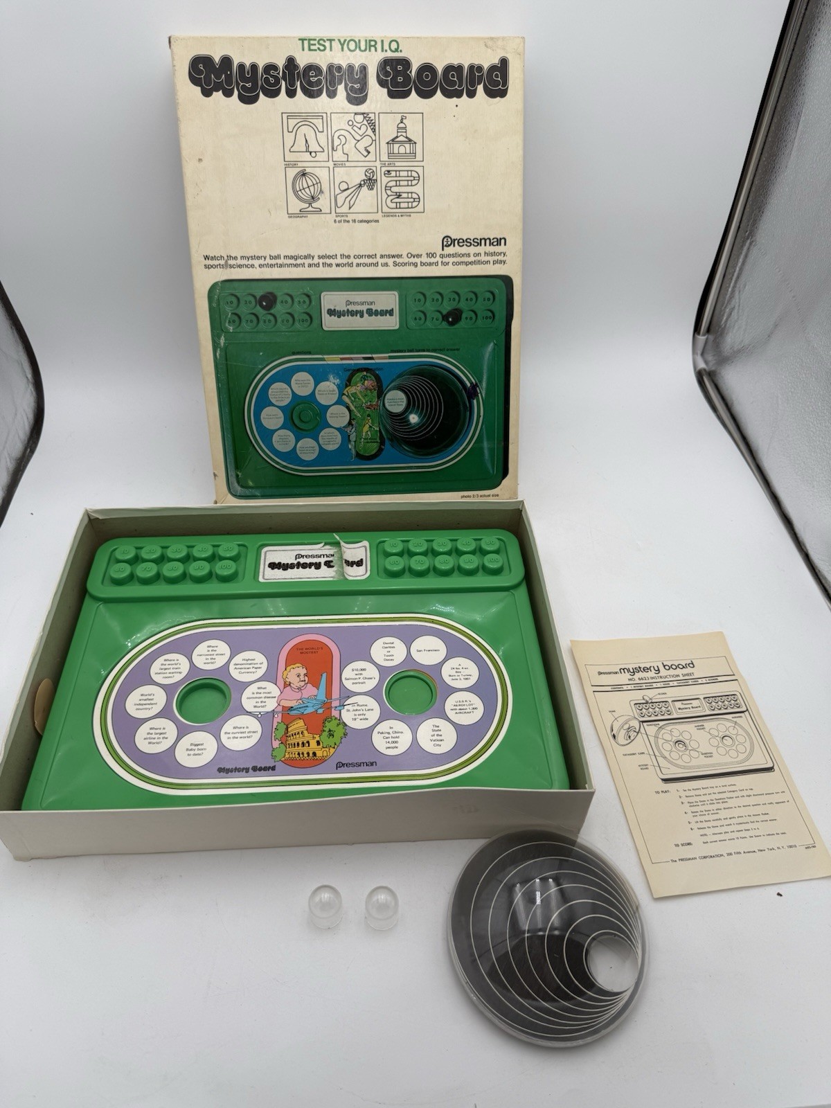 Pressman Mystery Board board game