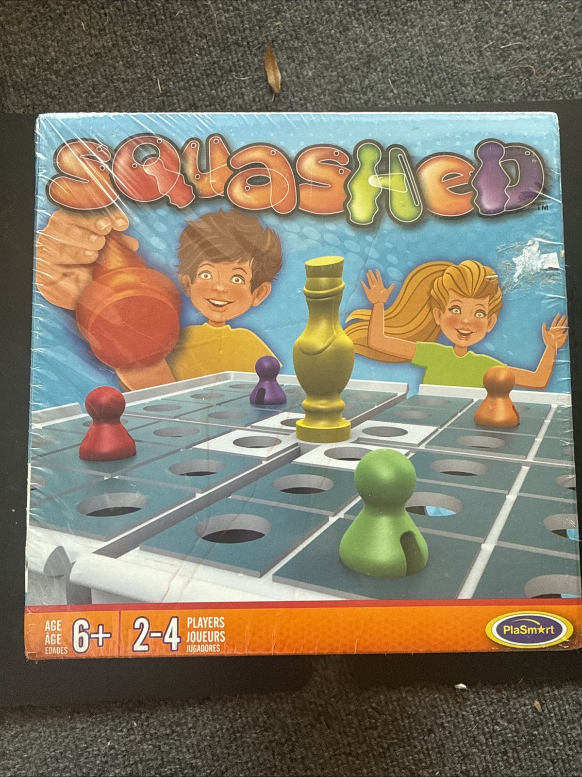 Squashed – 3D Strategy CUBE – problem solving and strategy – 2 to 4 players