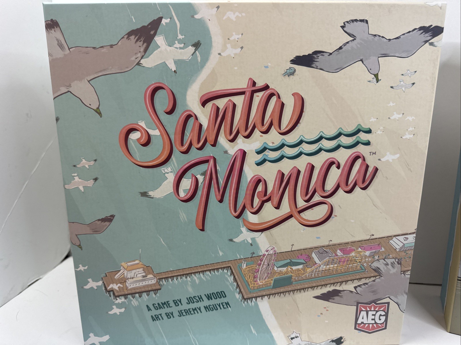 Santa Monica Board Game by AEG Alderac 2020 Complete Excellent Condition