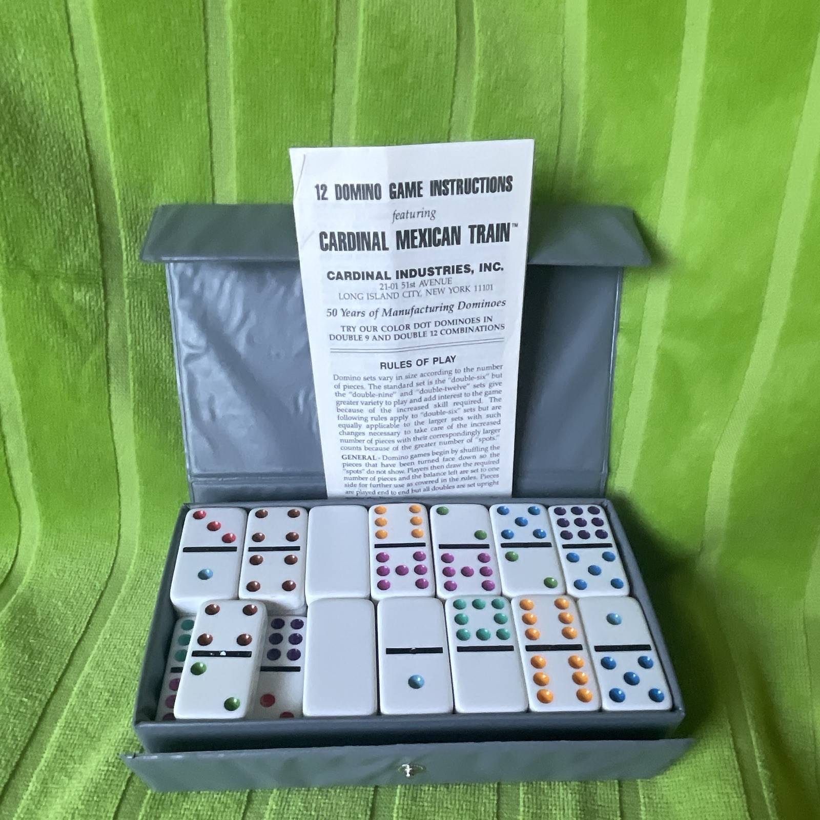 Cardinal Mexican Train 55 pieces Domino Game Complete Set w/ Case, Colored Dots