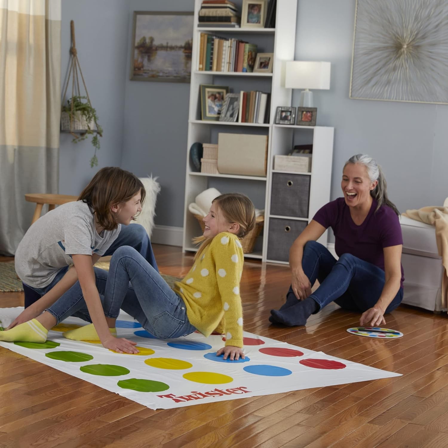 TWISTER CLASSIC PARTY GAME Active Indoor Outdoor Group Colorful Mat Challenges