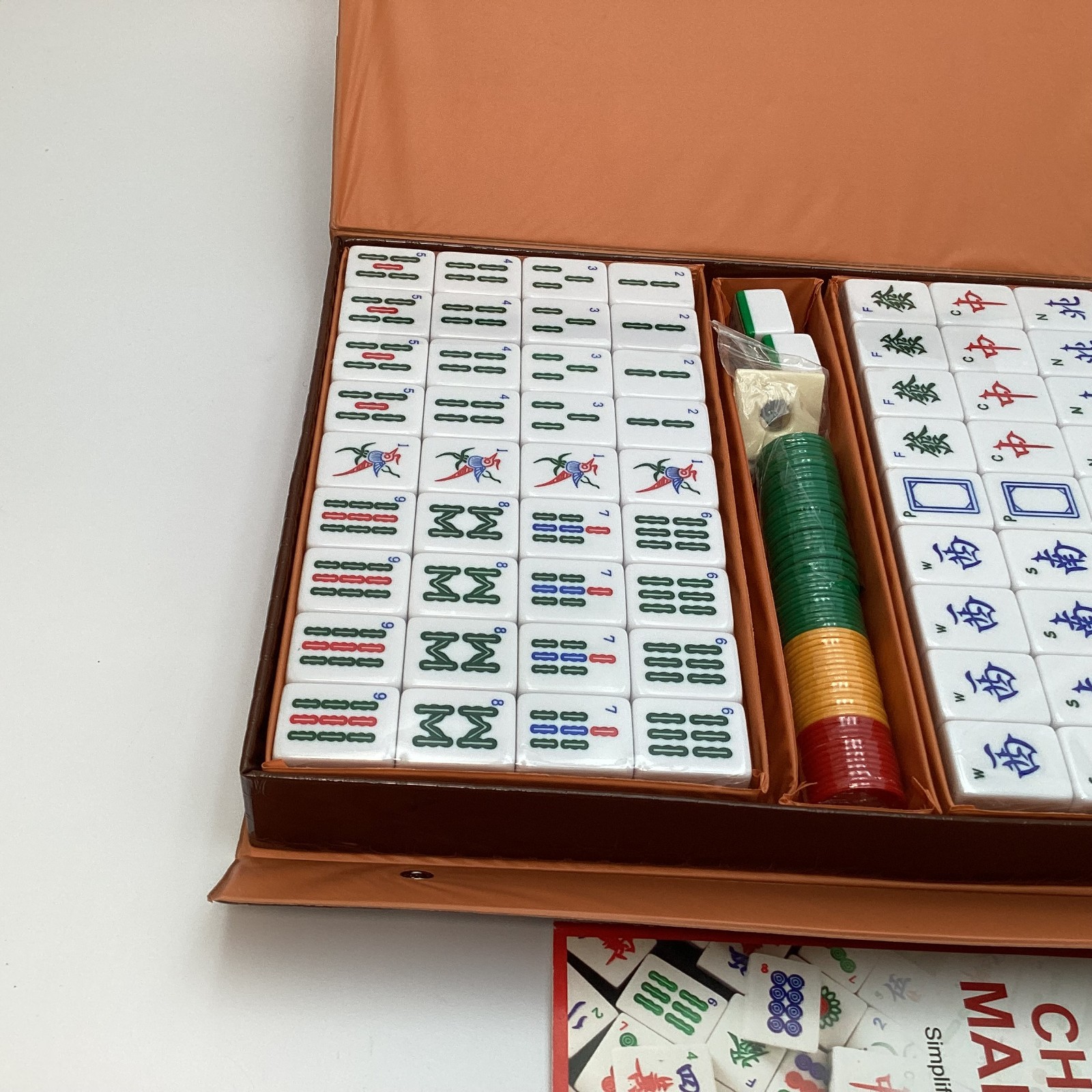 Chinese Mahjong Set 144 Tiles with Case Chips Dice Instructions – Nice / NEW