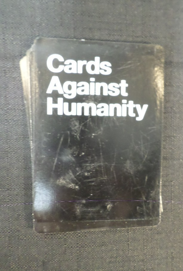 EUC CARDS AGAINST HUMANITY EVERYTHING BOX AGES 17+ GAME