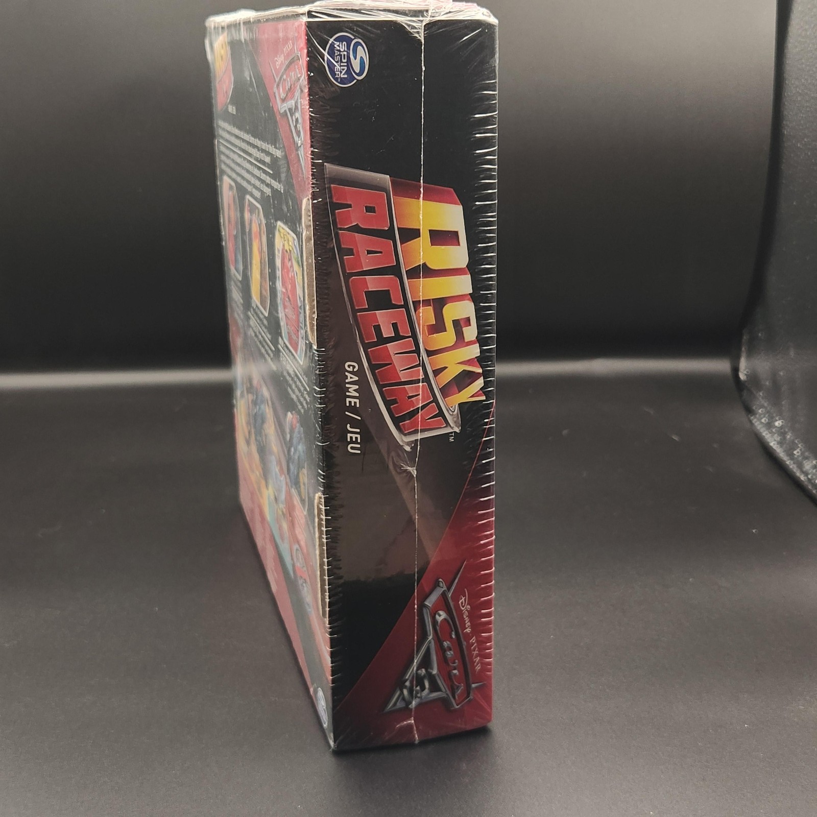 Disney Pixar Cars 3 “Risky Raceway” Board Game Lightning McQueen NEW SEALED