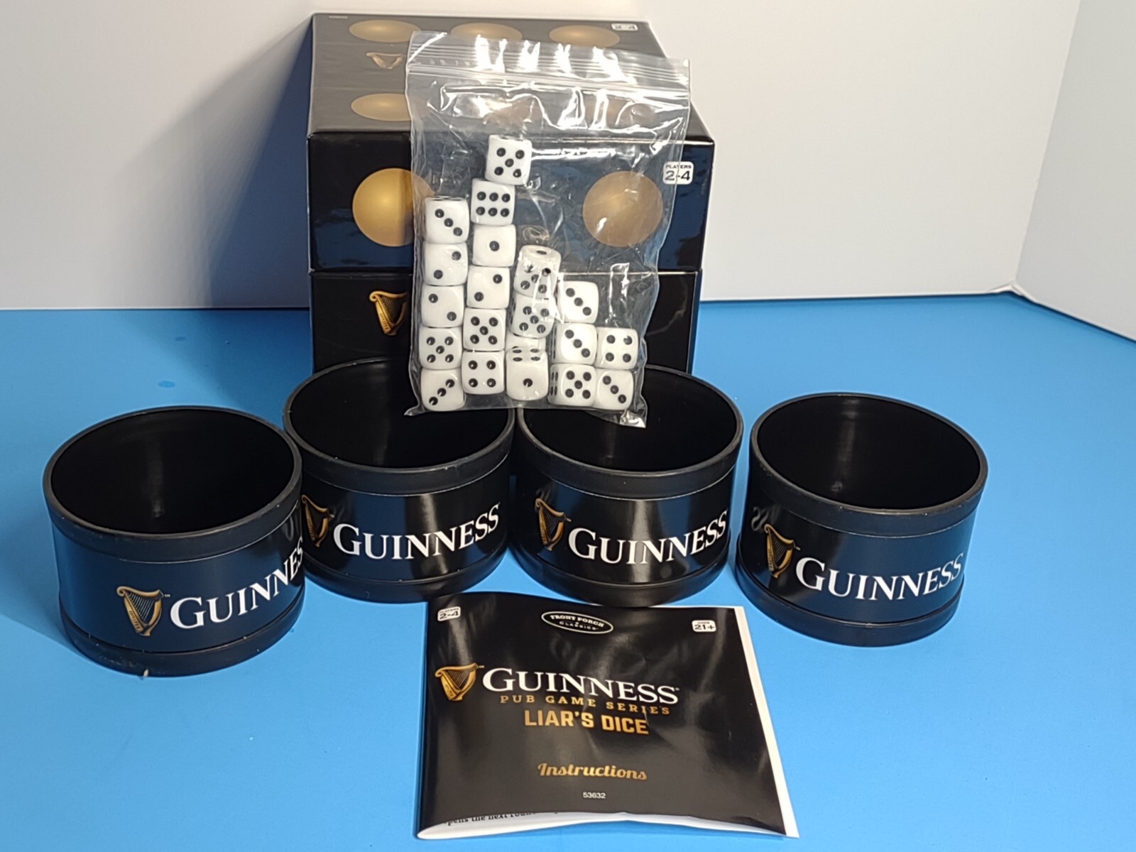 Guinness Pub Game Series Liar’s Dice 2-4 Players Pre-owned Complete (O)