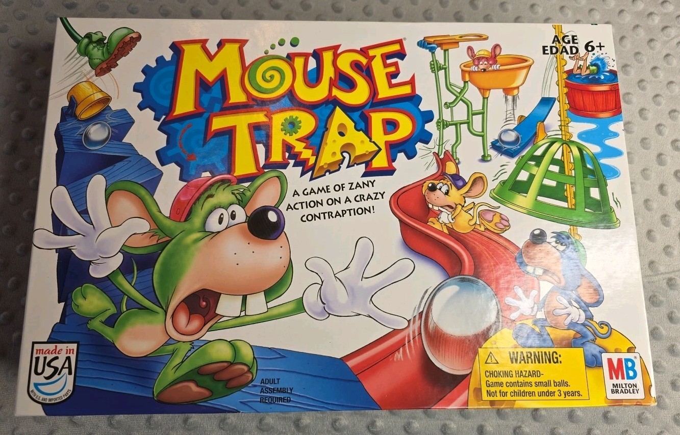 Hasbro 04657 Gaming Mouse Trap Board Game