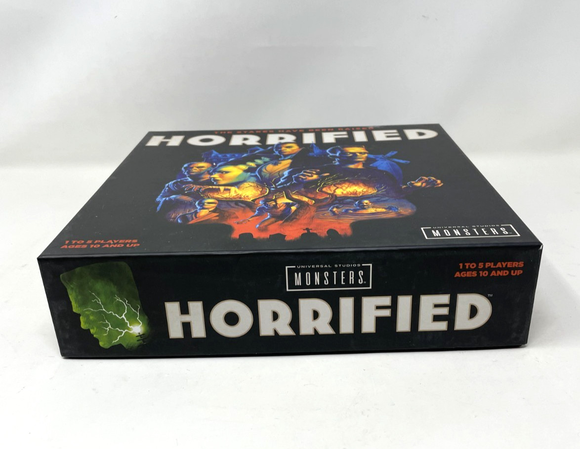 Horrified Universal Monsters Strategy Board Game 60001836 Ravensburger