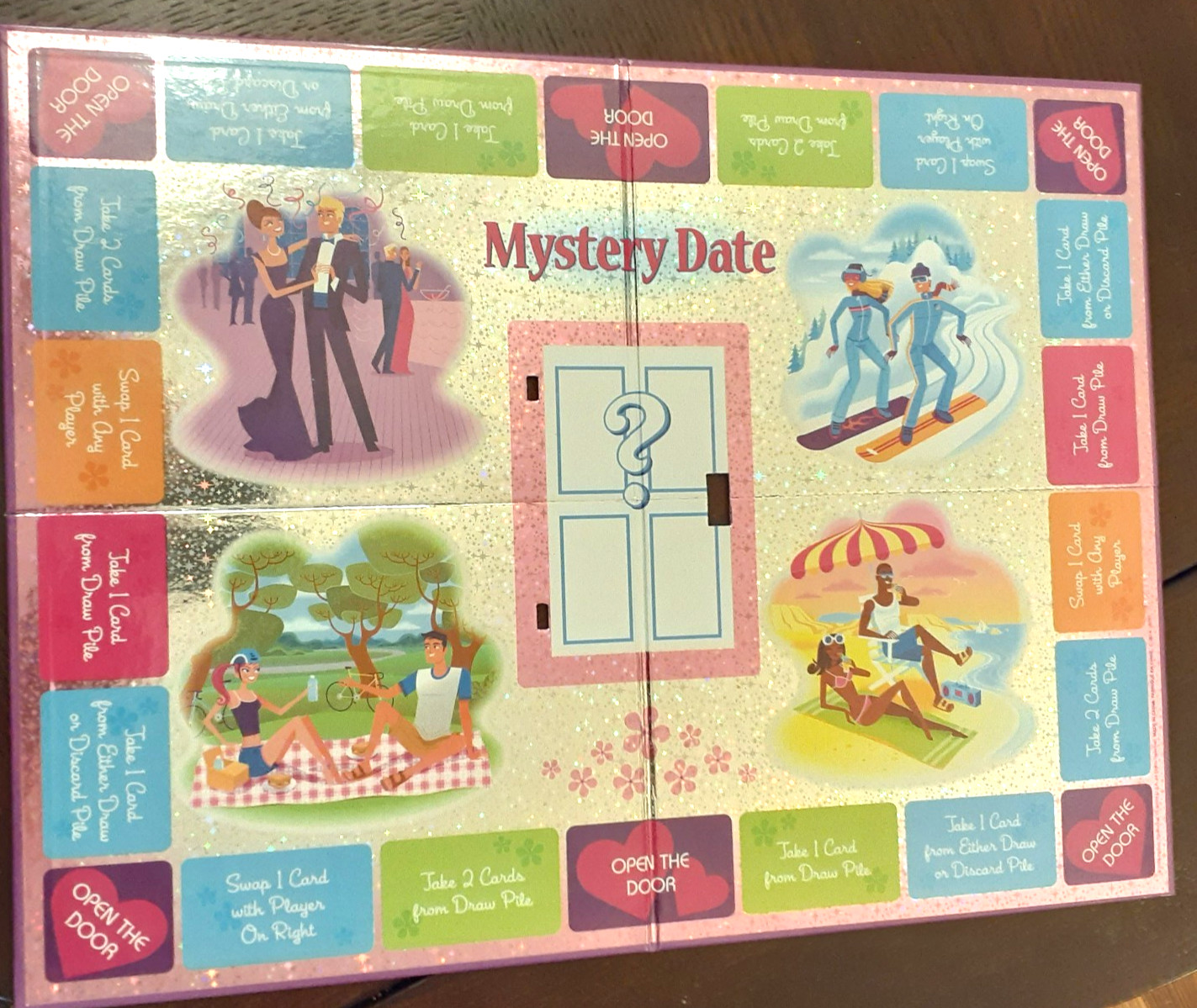 Mystery Date Board Game COMPLETE Milton Bradley 2009 Kids Family Glitter Box