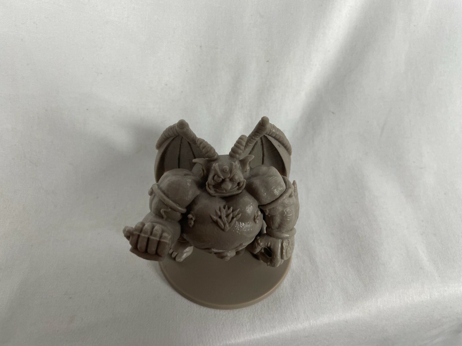 CMON Arcadia Quest Inferno The Judge Figurine