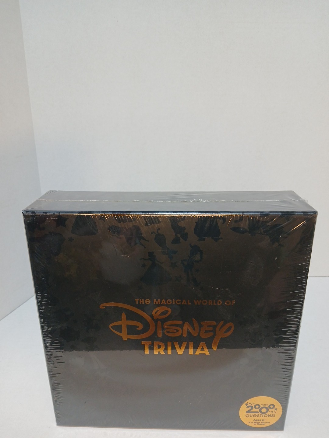 The magical world of Disney trivia with 2000 questions (C)