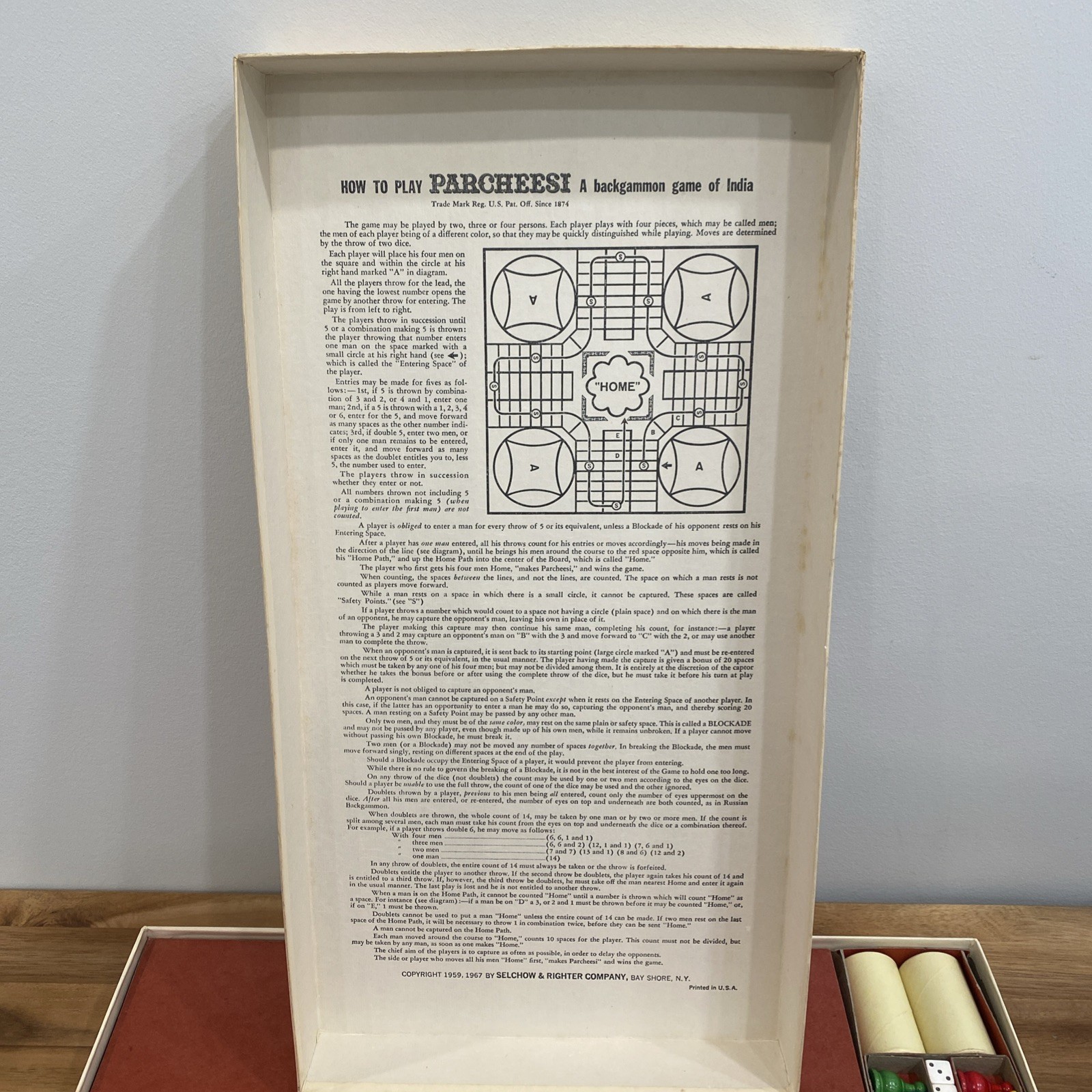 Parcheesi Game Gold Seal Edition No. 2 Selchow & Righter Complete/Excellent Cond