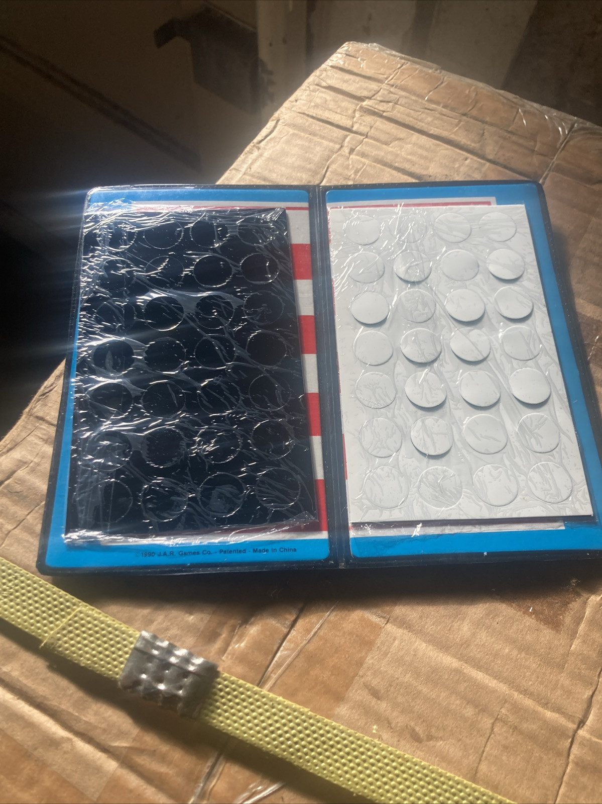 (36) NOS 1990 J.A.R. Games Pocket Chess & Checkers Sealed Cases Lot *RARE*