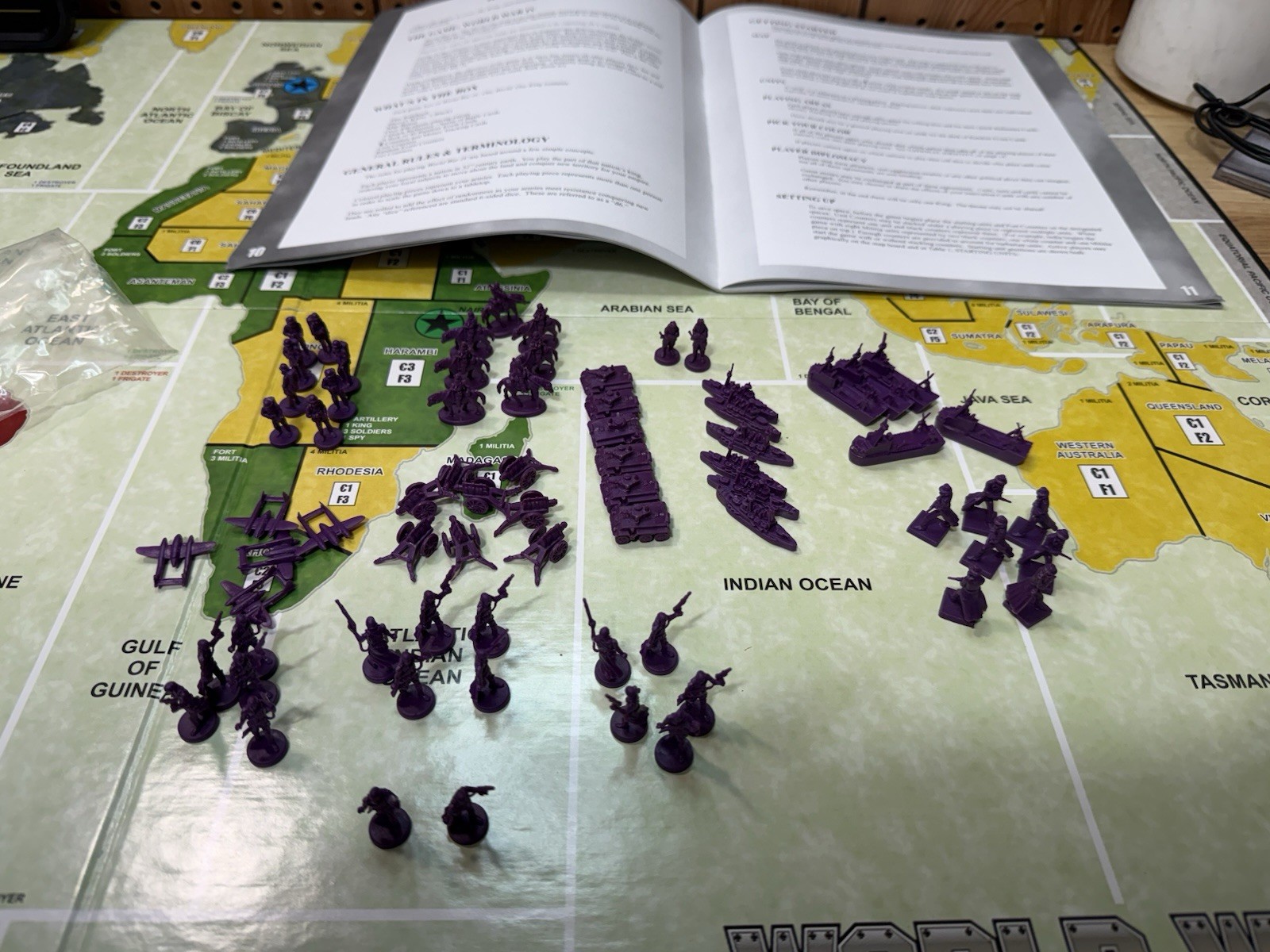 Ziggurat – WORLD WAR IV – One World, One King – Miniatures 2009 Hunley No Dice