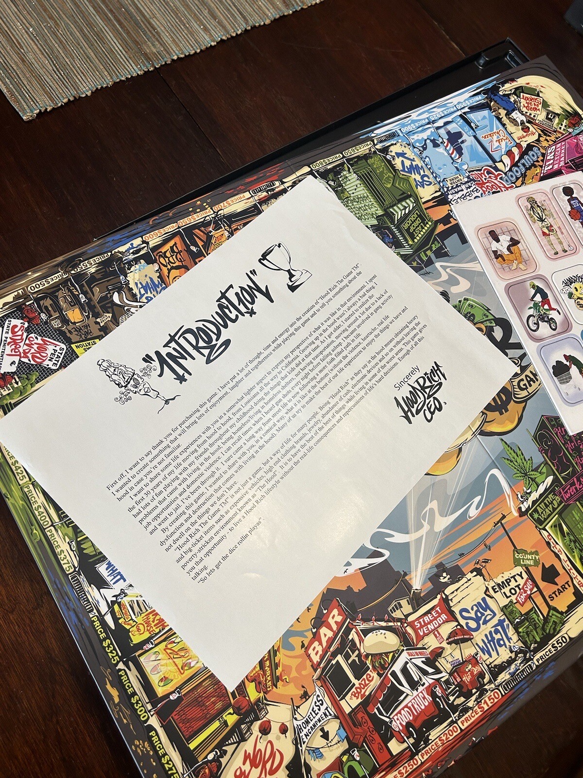 board game (HoodRichTheGame) 2-8 Players, Dice, Cards And Characters.