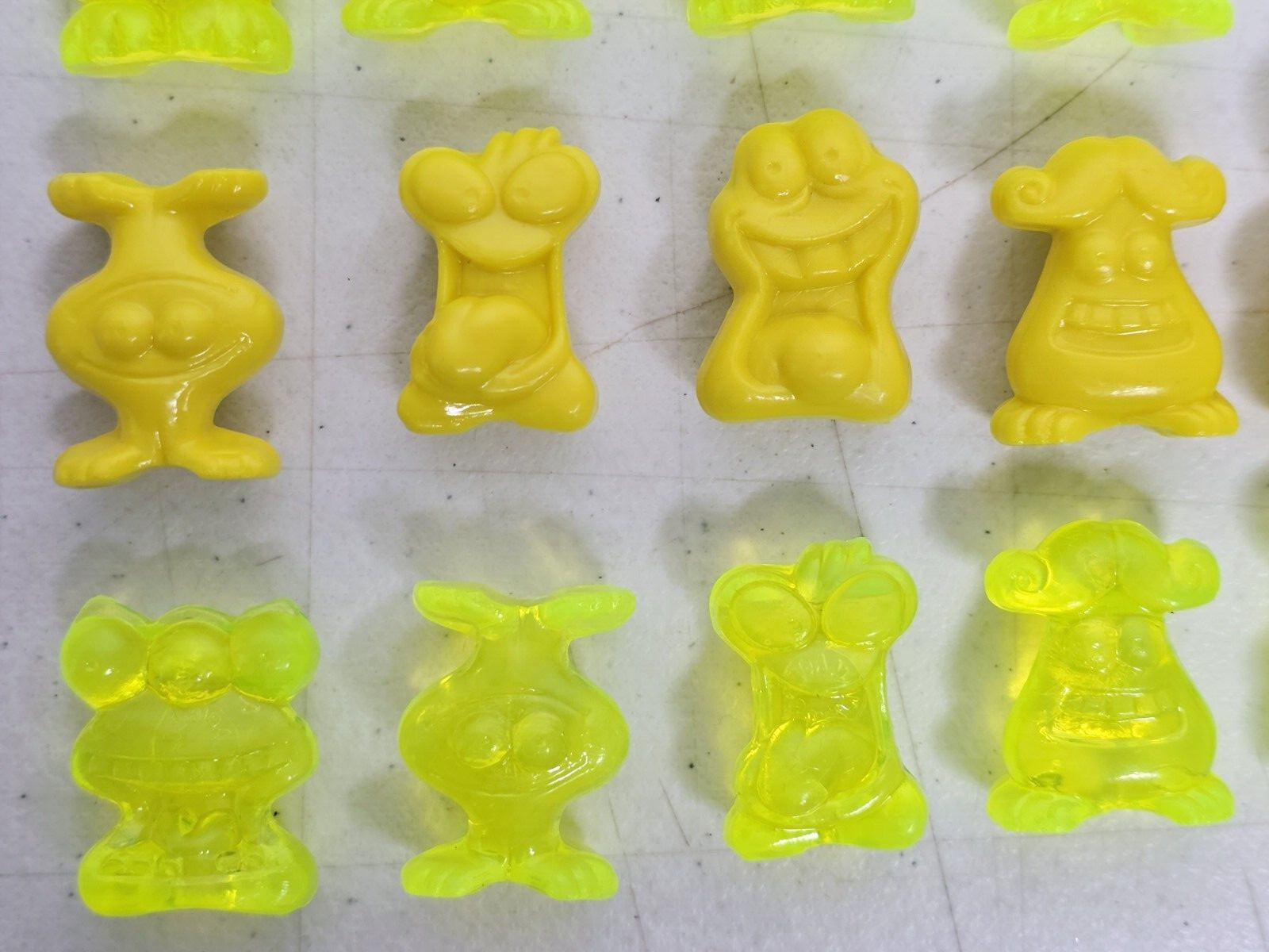 Vintage Gogo’s Crazy Bones 18 Count Yellow Green Lot 1990s Collectible Figurines