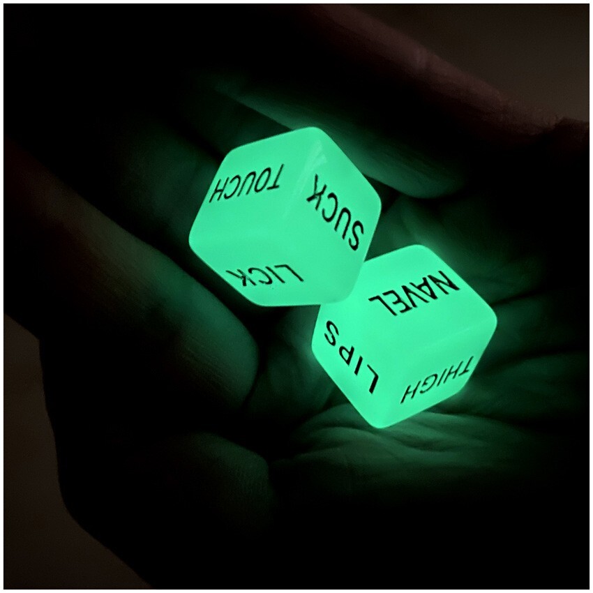 Glow in the Dark Sex Dice Adult Love Games Kama Sutra Couples Gift UV Reactive