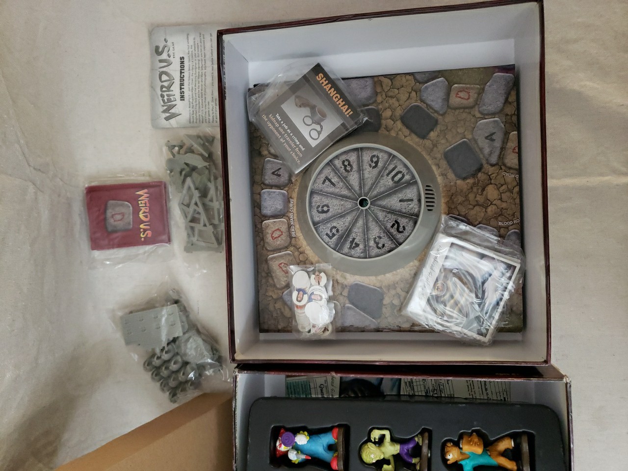 Weird U.S. the Game Boardgame Sababa Toys