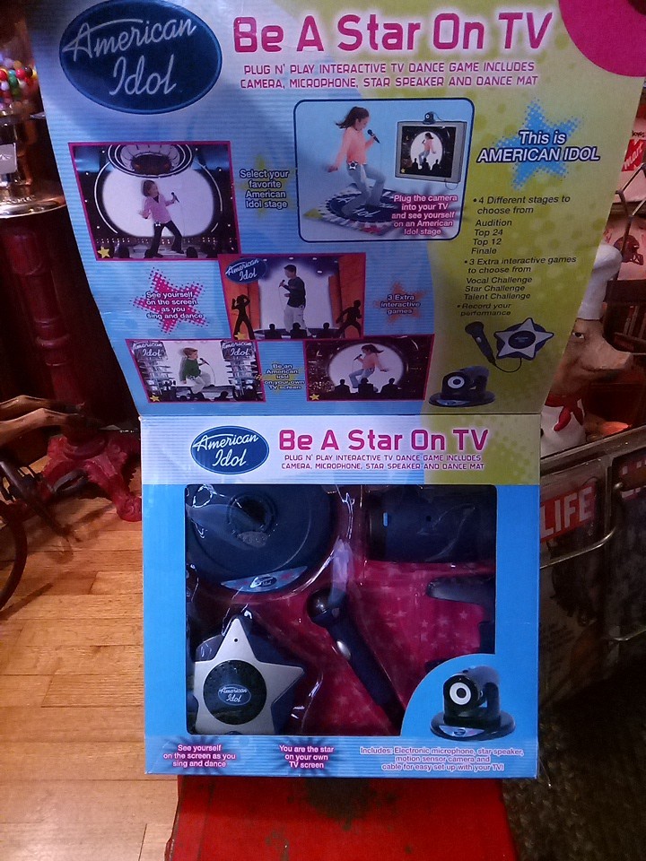 American Idol “Be A Star On TV” Plug & Play Interactive Rare TV Dance Game 2008