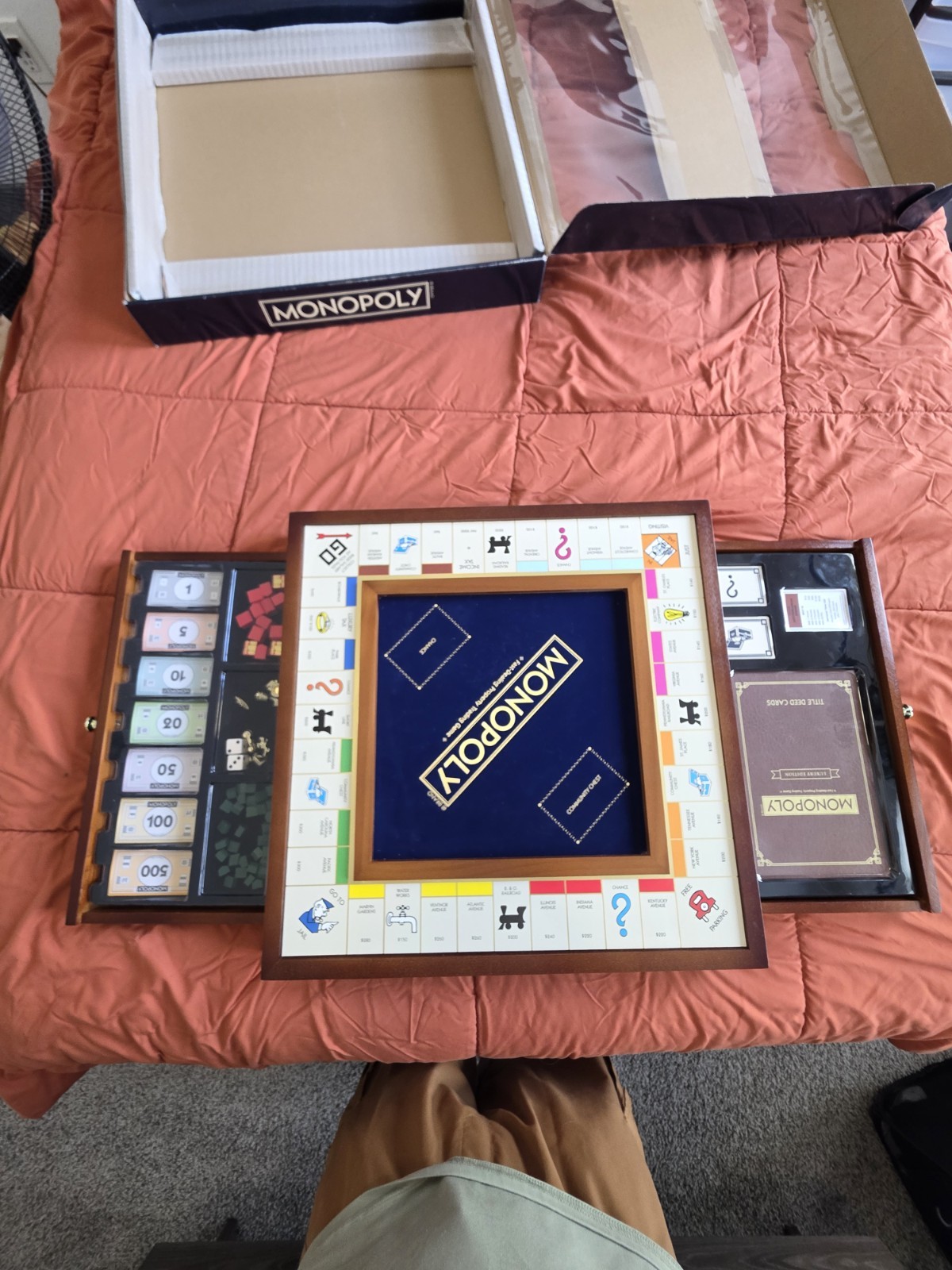MONOPOLY Luxury Edition Board Game Set Complete Finance Theme for 6 Players