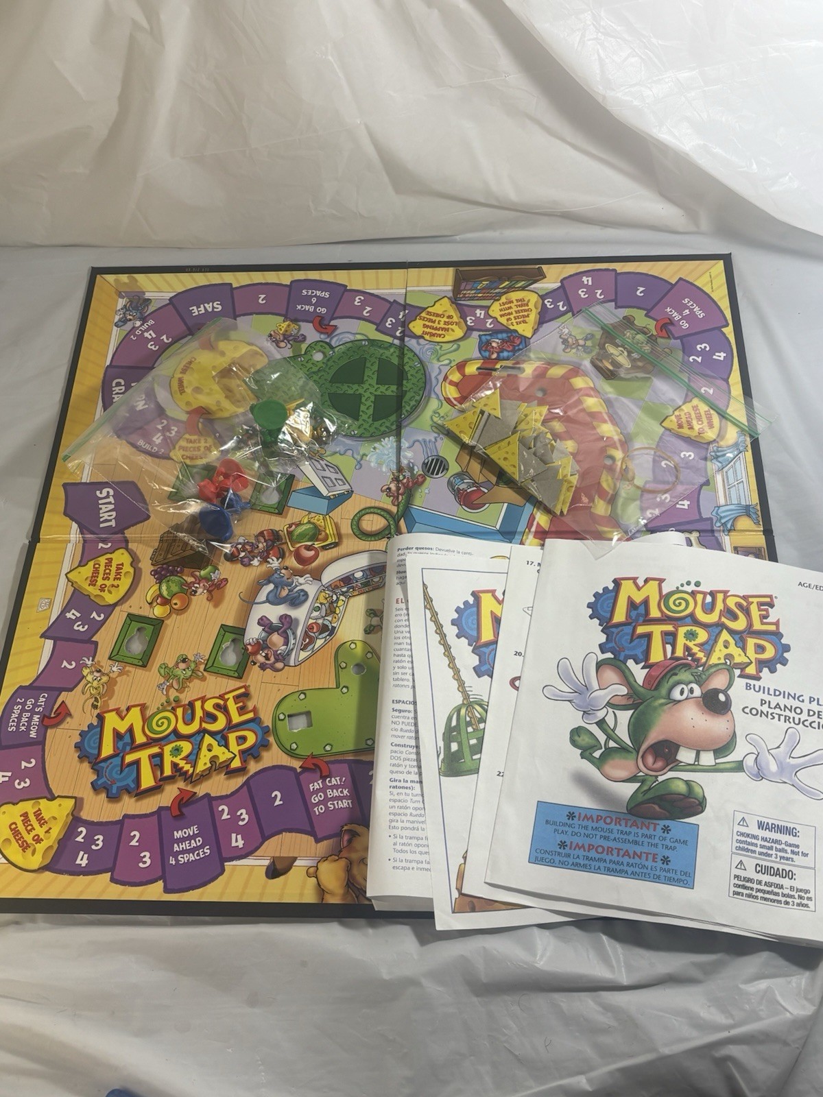 2005 Mouse Trap Game by Milton Bradley Complete in Great Condition